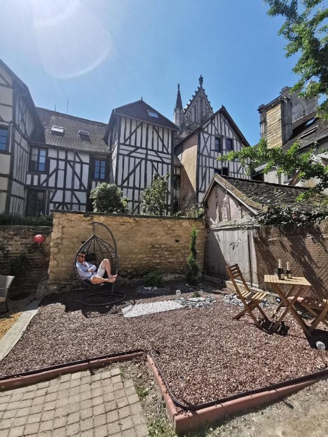Les Cieux De La Cathedrale - Calme - Jardin - Wifi Apartment Troyes Exterior foto