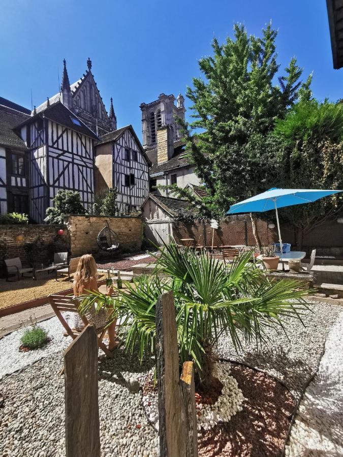 Les Cieux De La Cathedrale - Calme - Jardin - Wifi Apartment Troyes Exterior foto